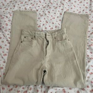 zara straight leg ecru beige jeans 
never worn NWOT
size 4 fits like a size 2